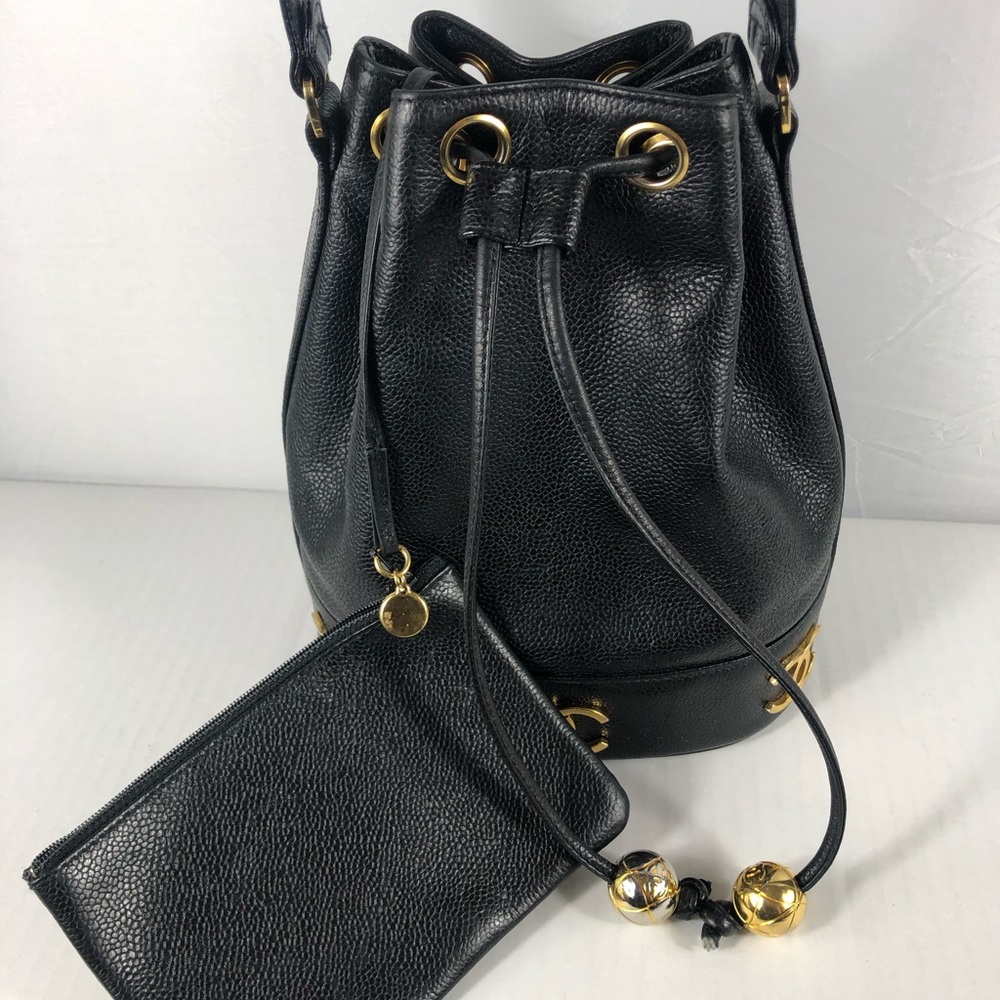 ❤️TRIPPLE CC ❤️coco Chanel small caviar bucket - Picture 2 of 8